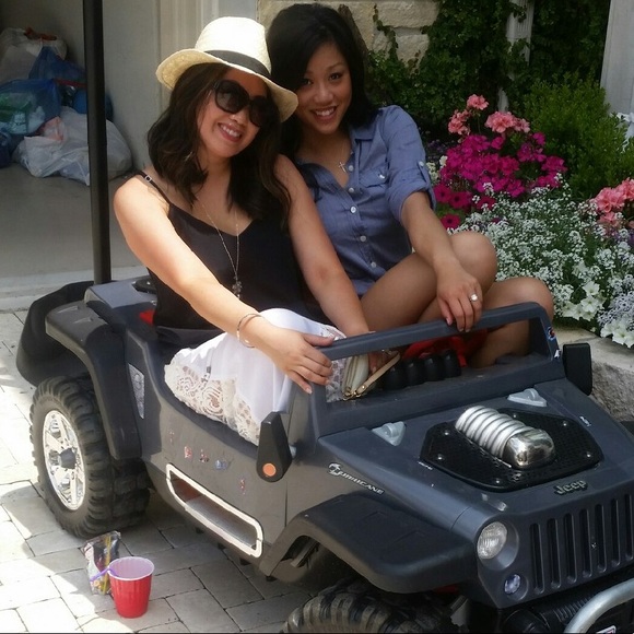 Meet your Posher, Maianh - Picture 2 of 2